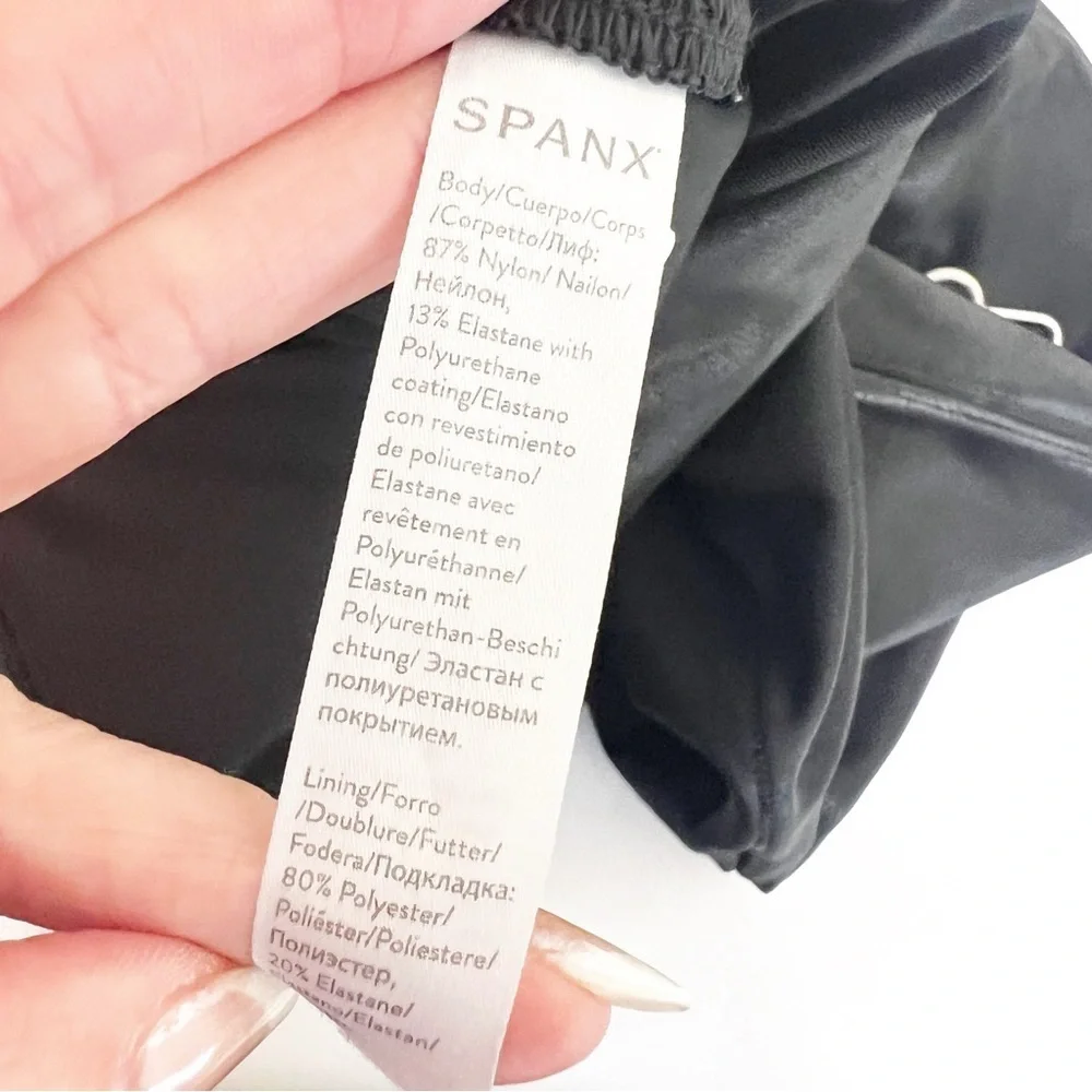 Spanx‎ Faux Leather Leggings